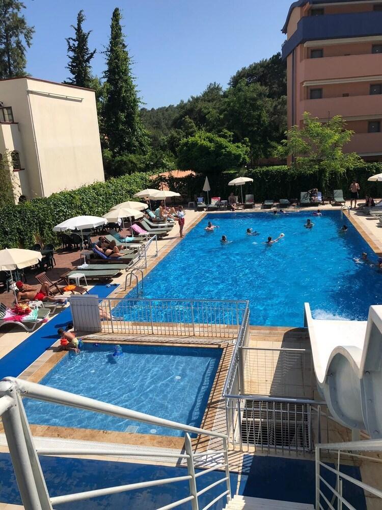 Monna Roza Beach Hotel 케메르 외부 사진