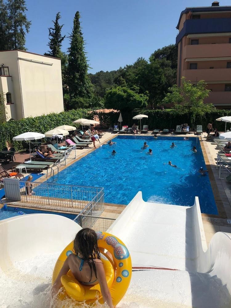Monna Roza Beach Hotel 케메르 외부 사진